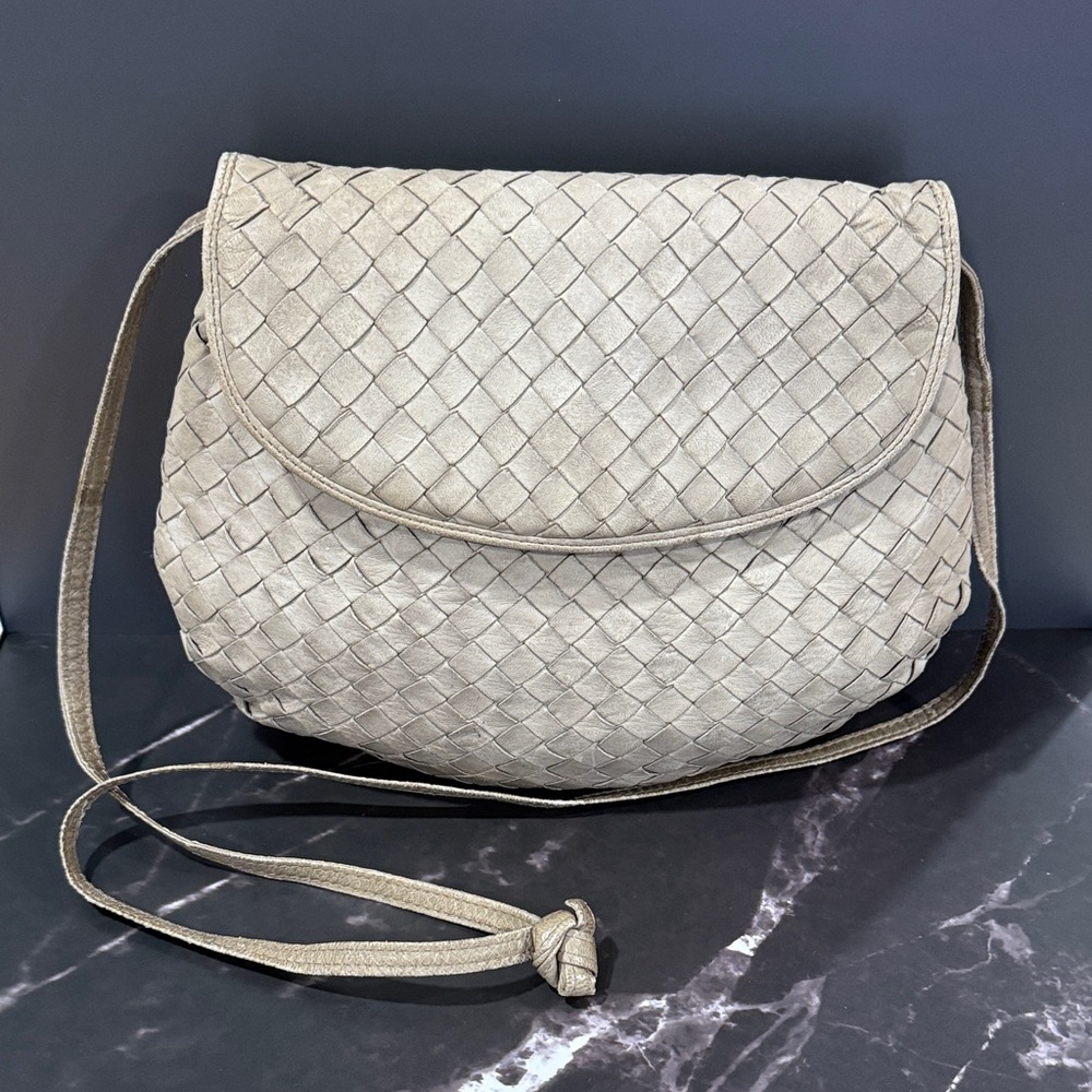Vintage Bottega Veneta Intrecciato Woven Small Crossbody Bag in Taupe/Beige